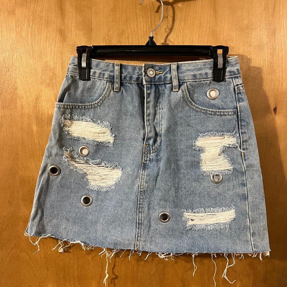 Forever 21 Women's Blue Distressed Ripped Studded Cutout Denim Jean Skirt 25